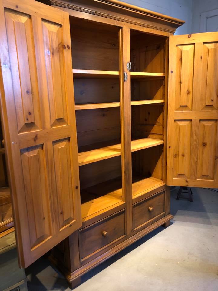 Antique pine armoire 72 ” Atelier du vieux pin